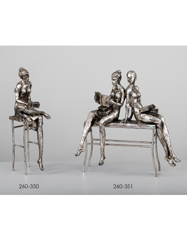Figura lady lectora plata 15*14,5*60 cms