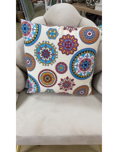 Cojín mandala multicolor 45*45cm