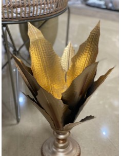 Jarrón hojas dorado 41*57cm