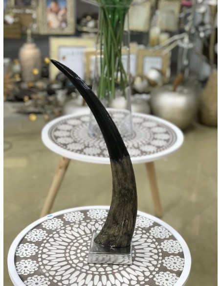 Figura cuerno 9.5*46cm