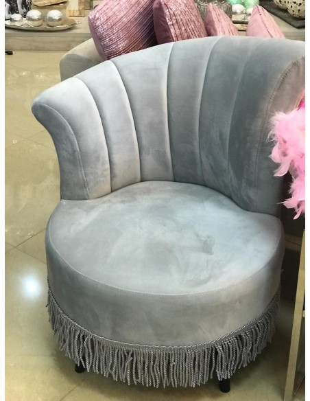 Butaca respaldo 76*62*85 flecos terciopelo gris