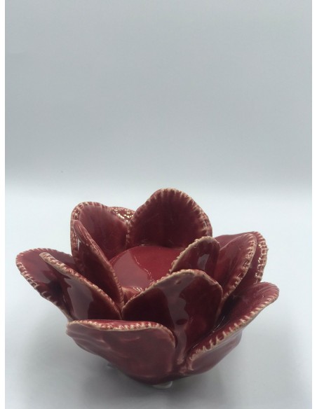 Figura flor decorativa rojo